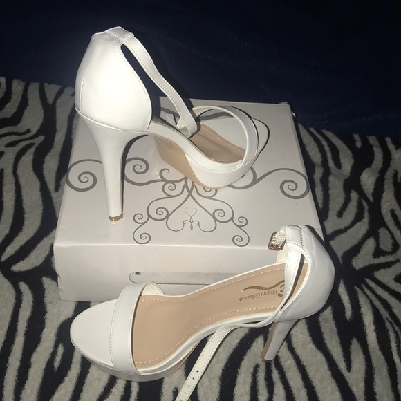 White heels! Beautiful, just a little to big. - Picture 5 of 5